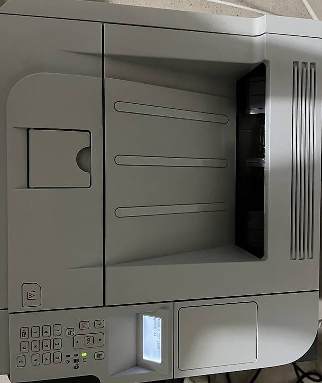 Stampanti: HP Laser Drucker Printer S/W - Preis VB – Usato da Dübendorf venduto da kma_vl8m 2