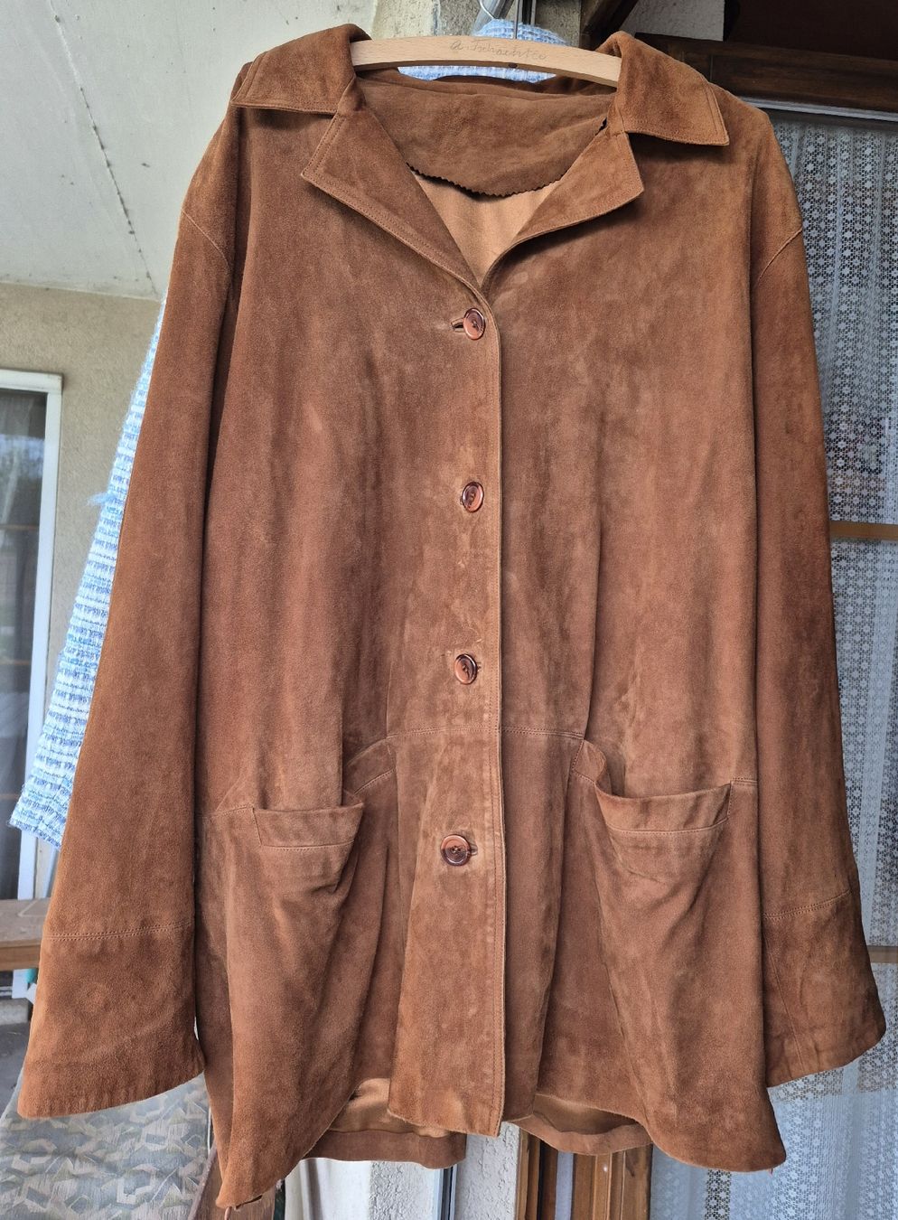 Manteaux: Wildlederjacke braun, echtes Leder Gr. 47 – Neuf (Voir description) à Schmitten FR par Sam2525