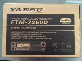 YAESU FTM-7250D VHF/UHF C4FM/FM