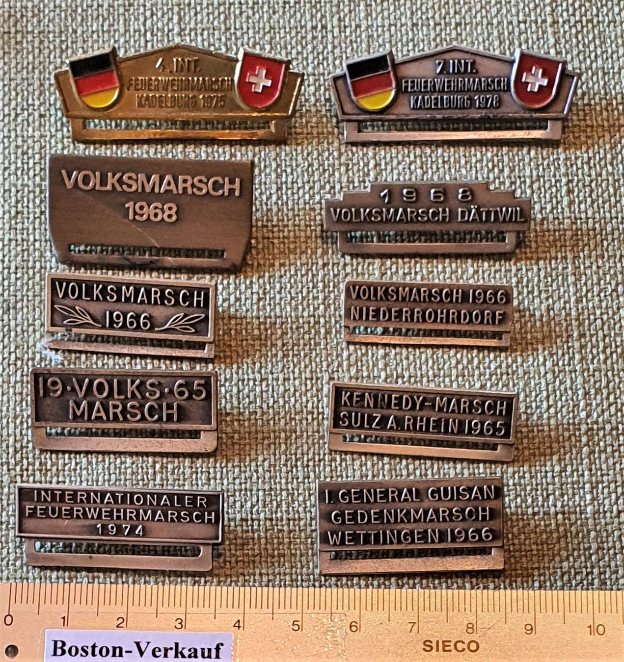 Plaquettes & Badges: 10 verschiedene Abzeichen – D'occasion à Reinach BL par Boston-Verkauf 4