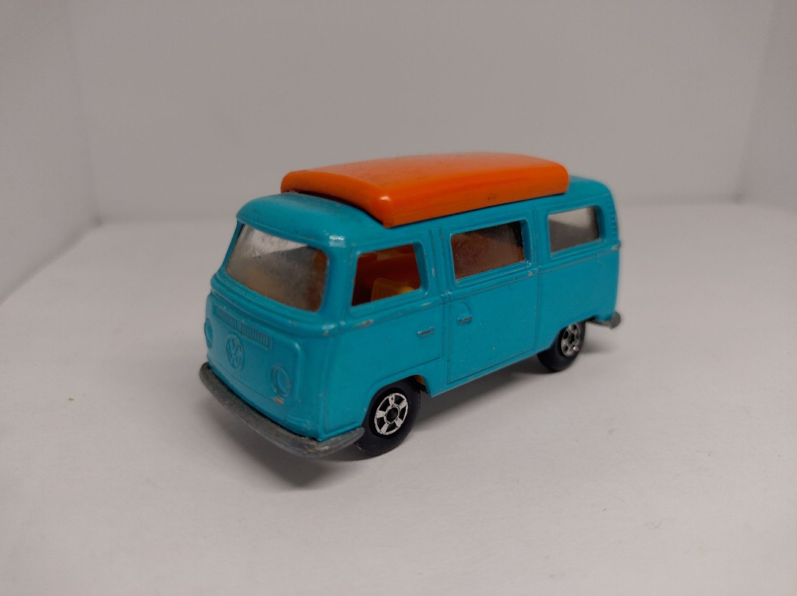 Matchbox Modellini d'auto: Matchbox, VW Camper (T2) – Usato da La Chaux-de-Fonds venduto da Pierrot8404 1