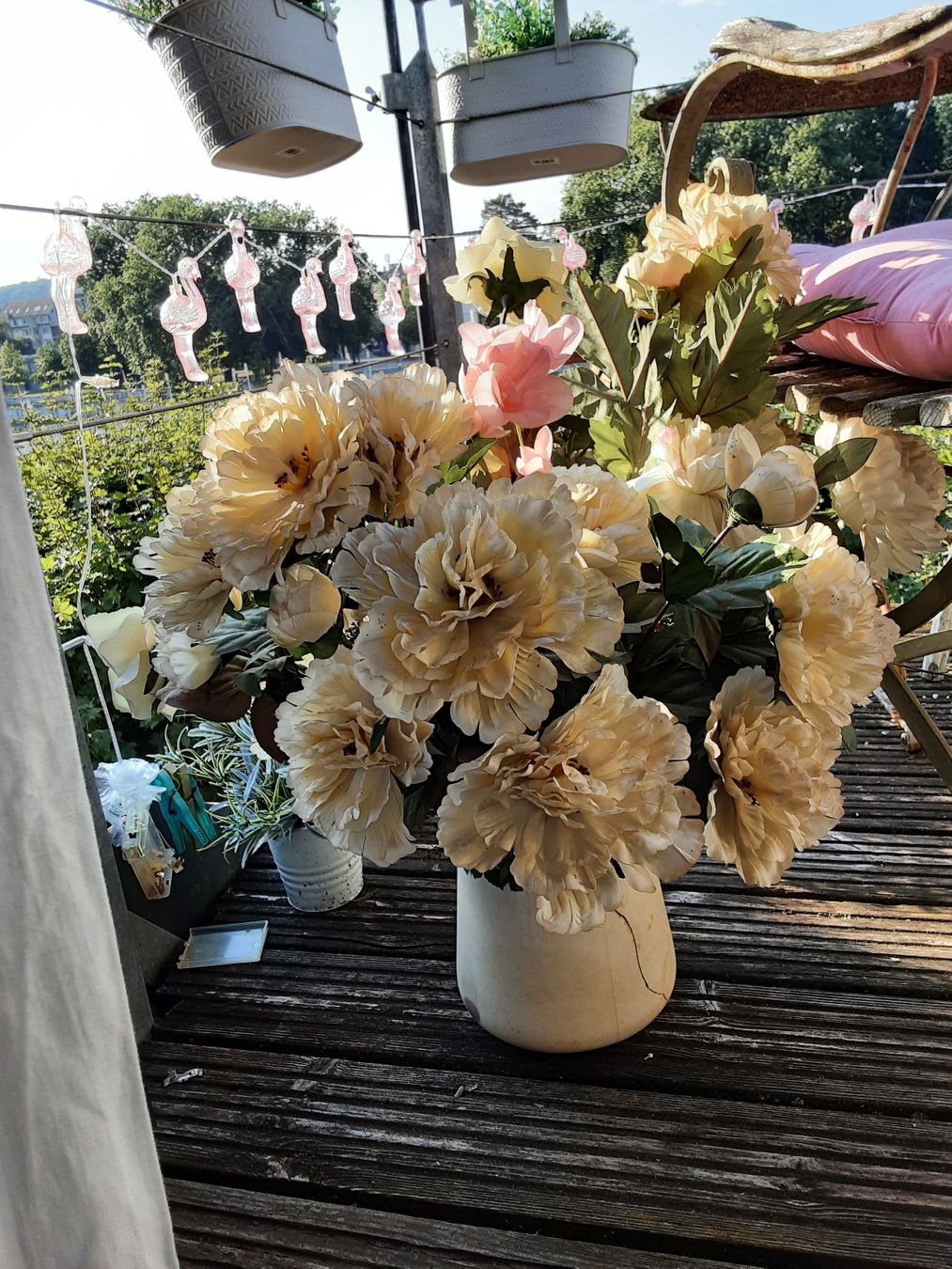 Piante & sementi: Schöne Kunst-/Seidenblumen, grosses Bouquet – Usato da Solothurn venduto da BelleEpoque