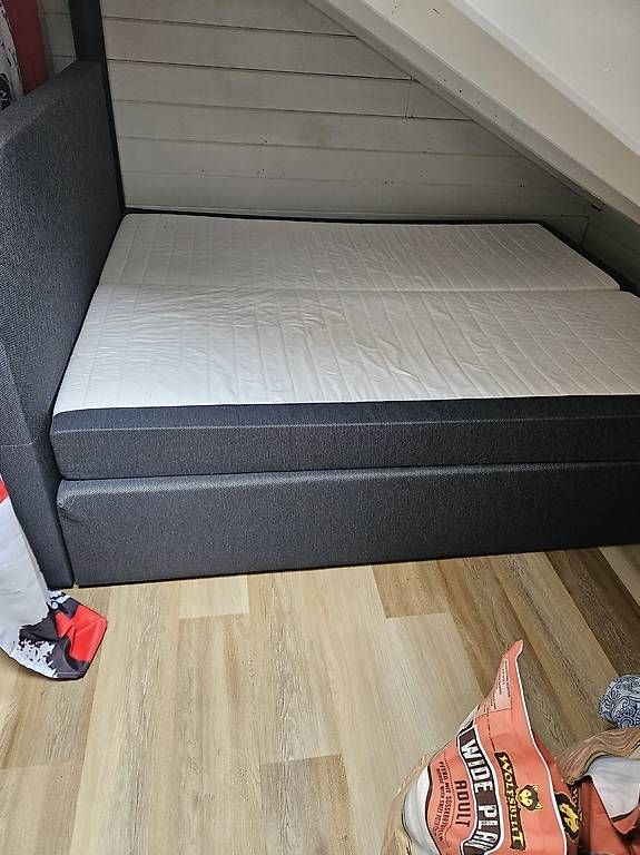 Betten: Boxspringbett  – Gebraucht aus Nürensdorf von Infraport1 2