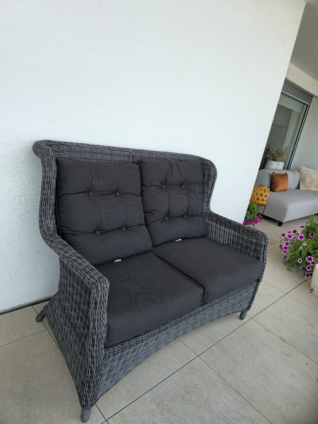 Sofas: Loungesofa / Gartenbank 2-Sitzer – Gebraucht aus Wädenswil von MilouvdM