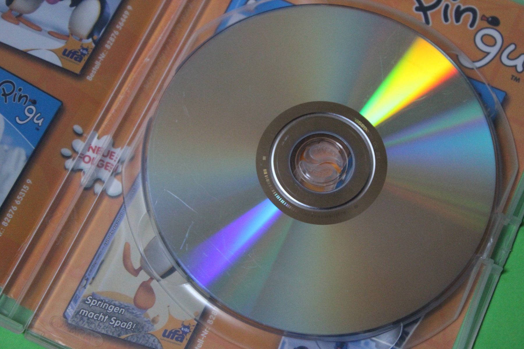 Tutti i DVDs: Pingu - Stinky Pingu (DVD) – Usato da Tübach venduto da JamesStone 4