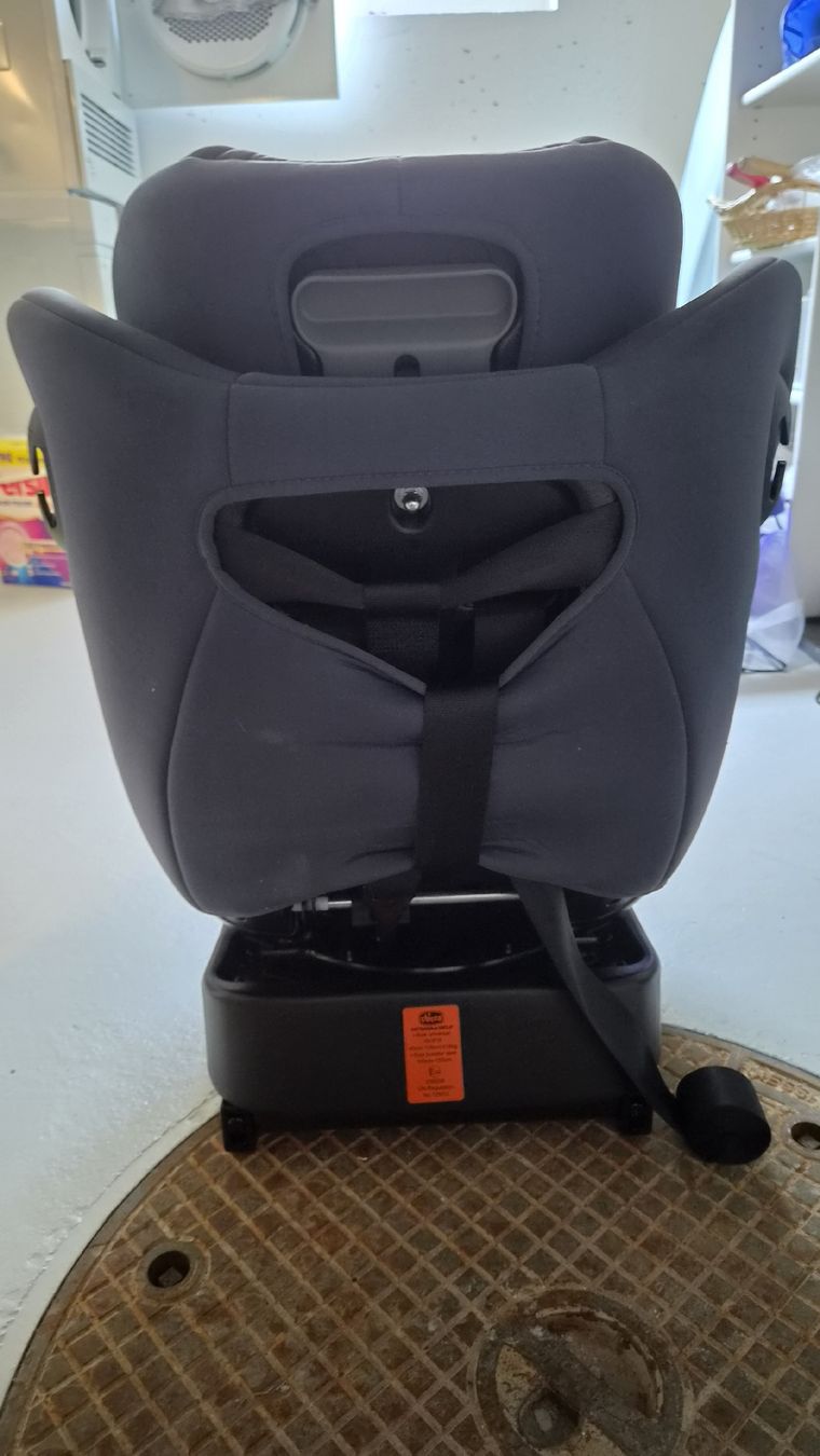 Chicco Auto-Kindersitze: Chicco Autokindersitz – Gebraucht aus Buchs SG von Tscherfi 1