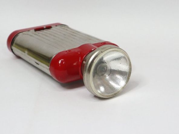 Lampade: Antik Artas DDR Taschenlampe – Usato da Eschenbach SG venduto da Astalavista 4