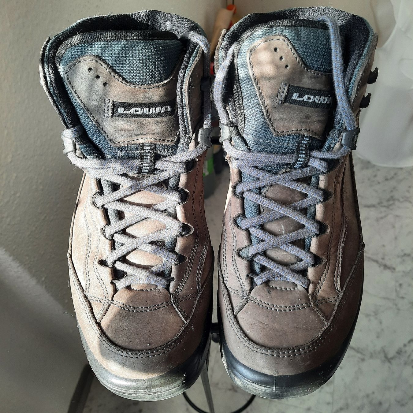 Lowa Scarpe da uomo: LOWA WANDERSCHUHE, GR. 37,5 – Usato da Hinwil venduto da Wuschi40 1