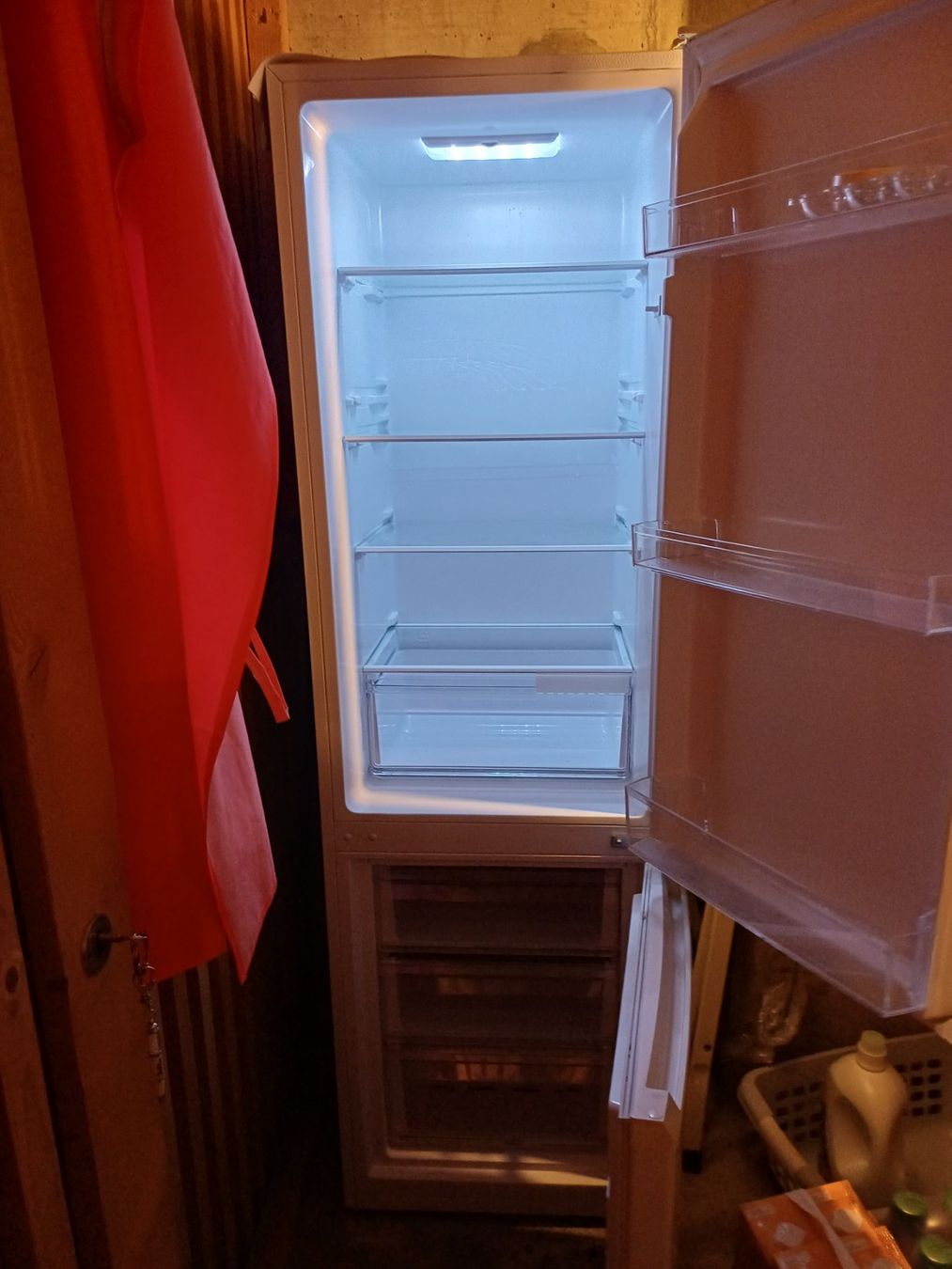 Frigoriferi: Kühlschrank Fust novamatic – Usato da Bern venduto da Mariaangie