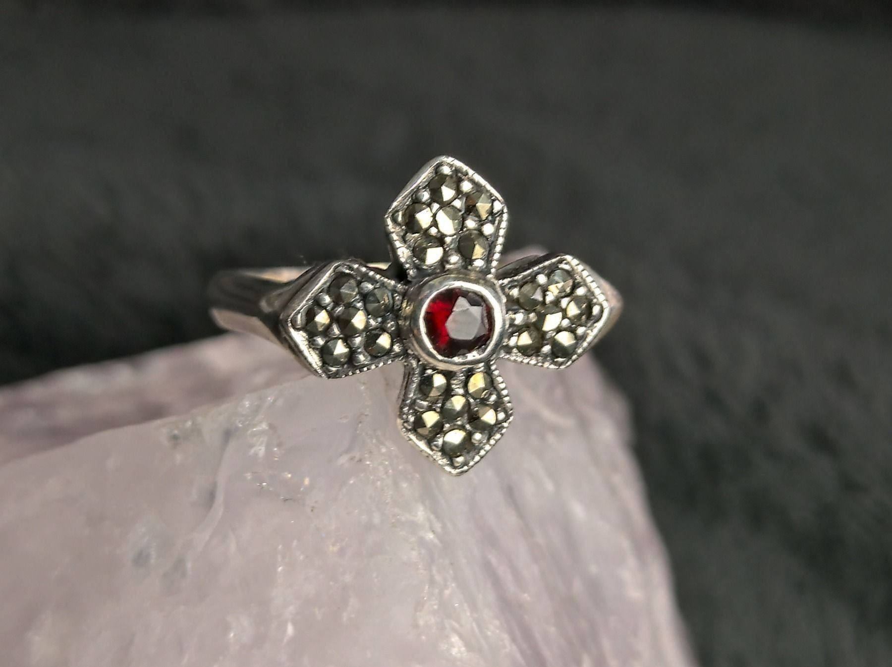 Anelli: Ring Silber 925 mit rotem Stein – Usato da Istighofen venduto da Ringparadies