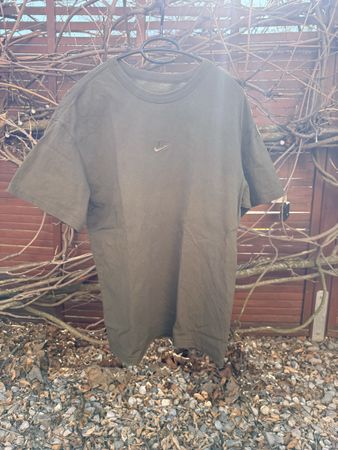 Nike T-shirt kaki, taille L