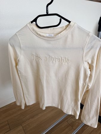 Pull fin Zara taille 140