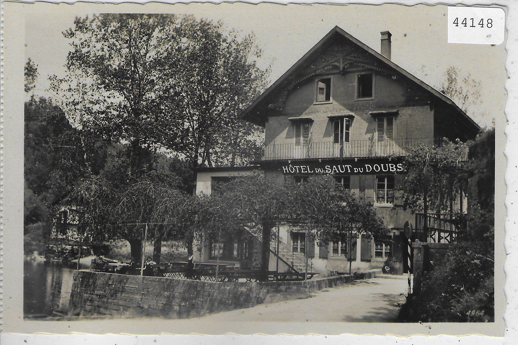 Cartoline postali: Hotel du Saut du Doubs – Usato da Ettingen venduto da Kartenplanet