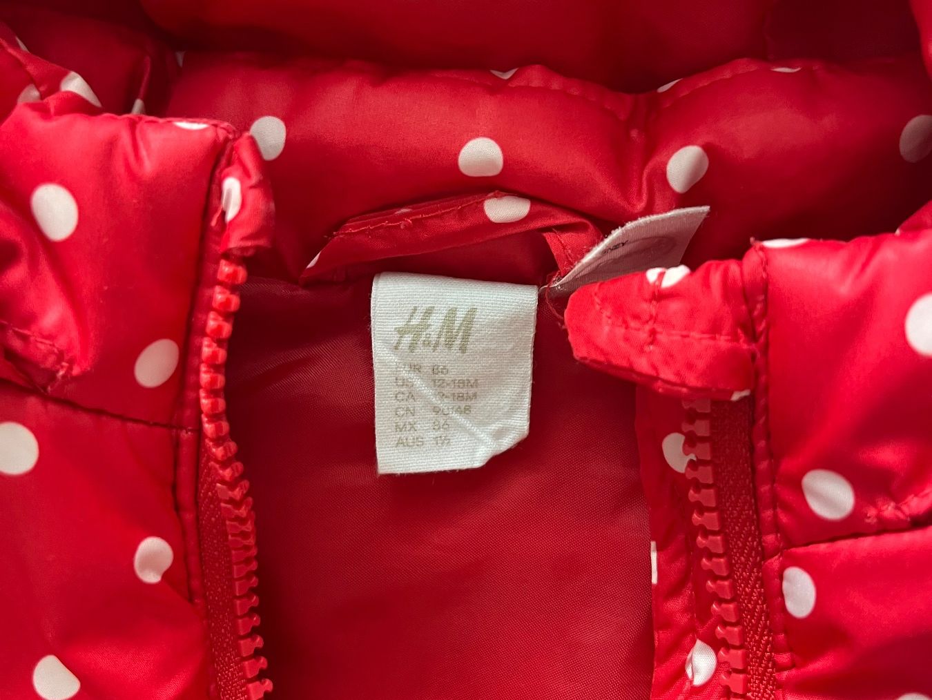 H&M Altro abbigliamento per bambina: Weste Minnie Mouse Gr. 86 – Usato da Villnachern venduto da schudelinho 1