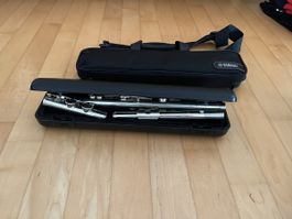 Querfloete Yamaha 271 mit Koffer und Tasche guter Zustand