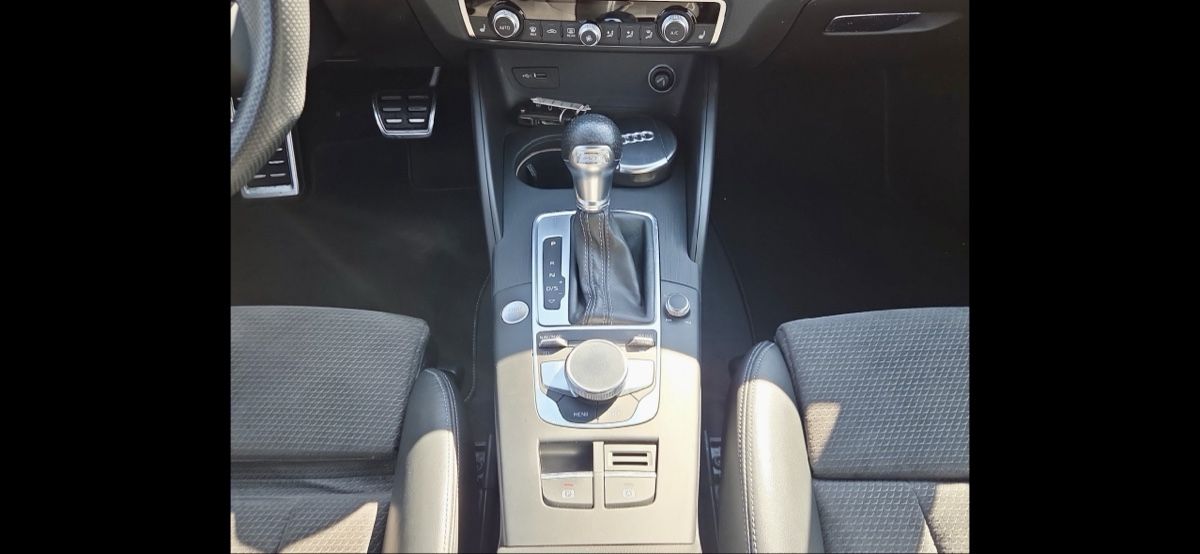 Audi Automobili: Audi A3 Sportback e-tron – Usato da Zürich venduto da Carsell 6