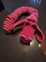 Handgehäkelter rosa Drache mit Glitzer Grösse ca. 60cm