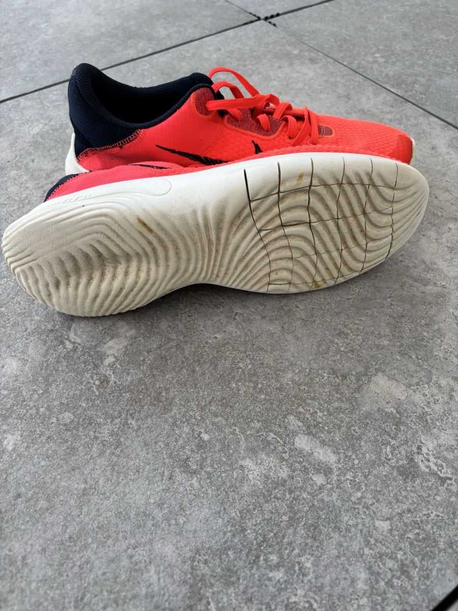 Nike Scarpe da uomo: Nike Flex Laufschuhe, Grösse 41, Orange – Usato da Gelterkinden venduto da BuyMe 2