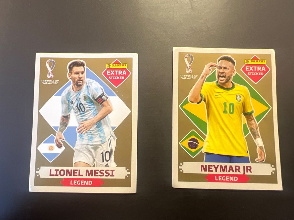 Panini Extra Sticker Gold Messi & Neymar (Gebraucht) in Aadorf für CHF ...