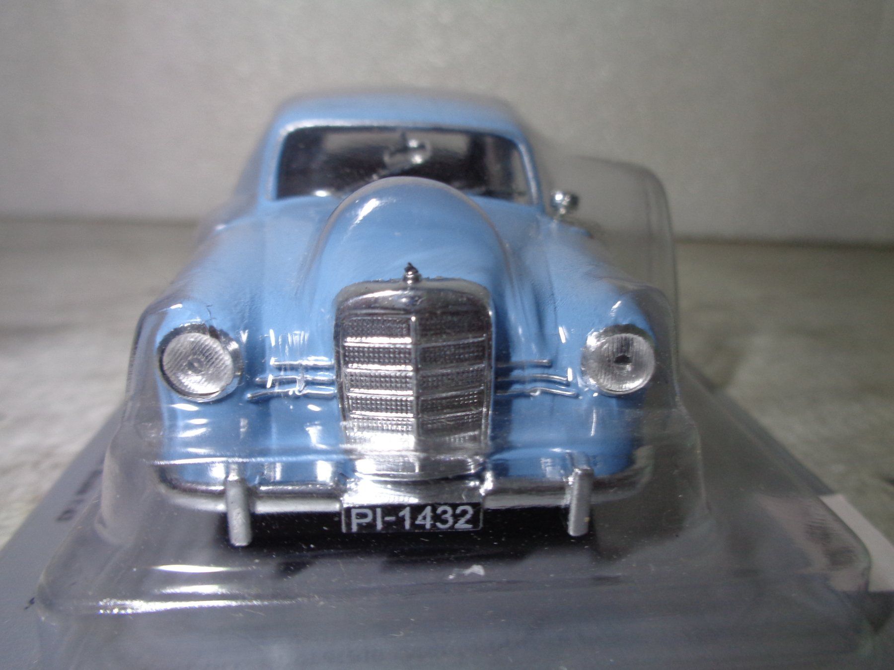 Ist 1:43 Classic Car Mercedes Benz W120 (Neu und originalverpackt) in ...