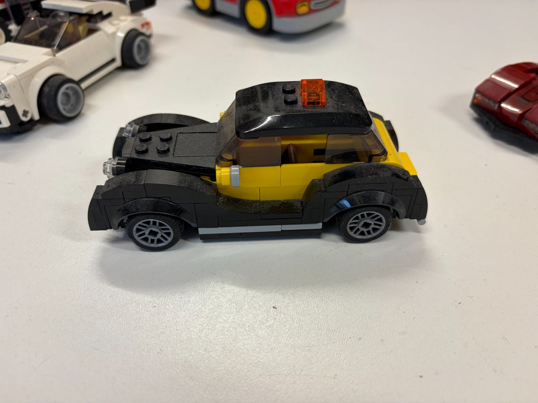 Lego Spielzeuge: Verschiedene Lego-Autos – Gebraucht aus Fislisbach von chili2006 2