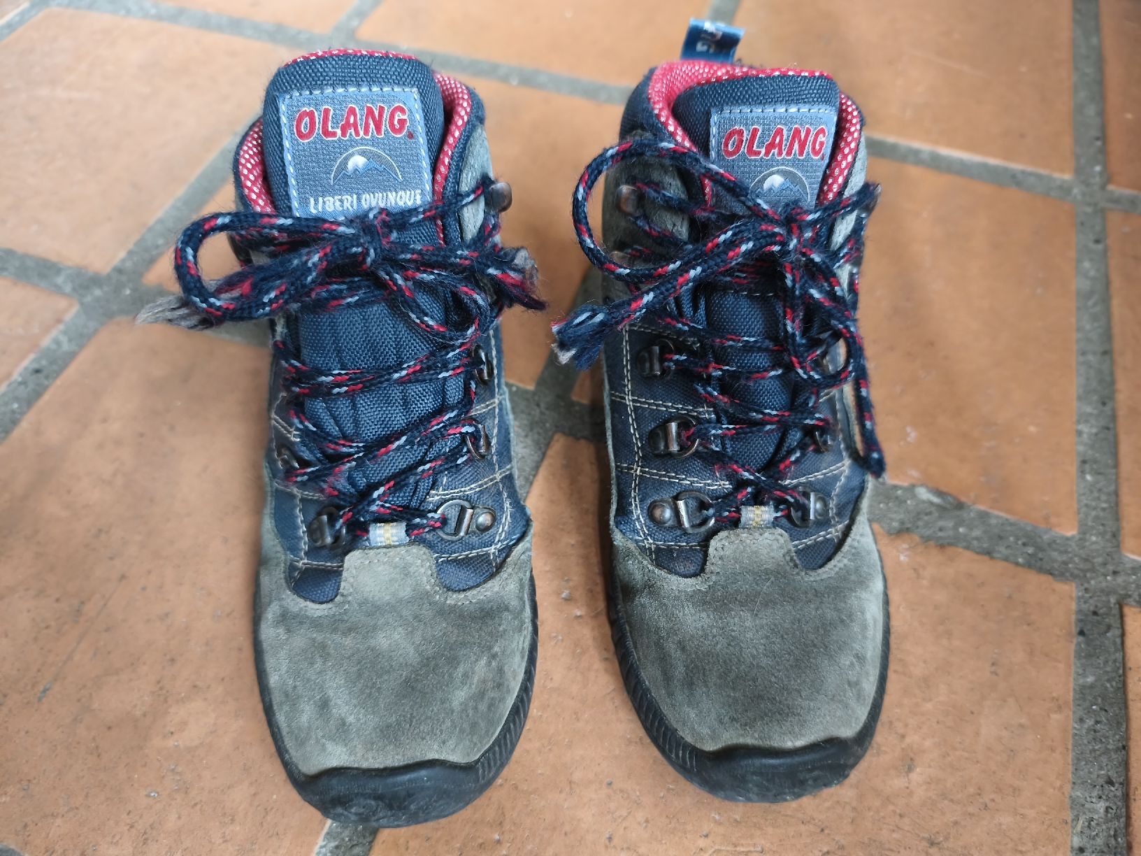 Scarpe per ragazzi: Wanderschuhe Olang Grösse 35  – Usato da Ammerzwil BE venduto da Consuelo01