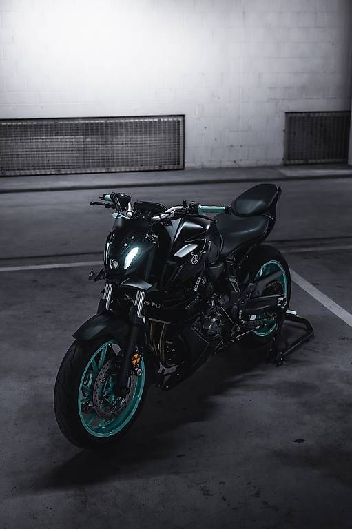 Yamaha Strada: Yamaha MT07 2022 – Usato da Laufen venduto da stu_5br9 3