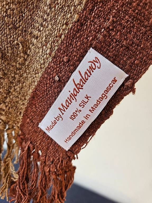 Foulard & Sciarpe: Schal aus Madagaskar – Usato da Worb venduto da jun_fj8w 3