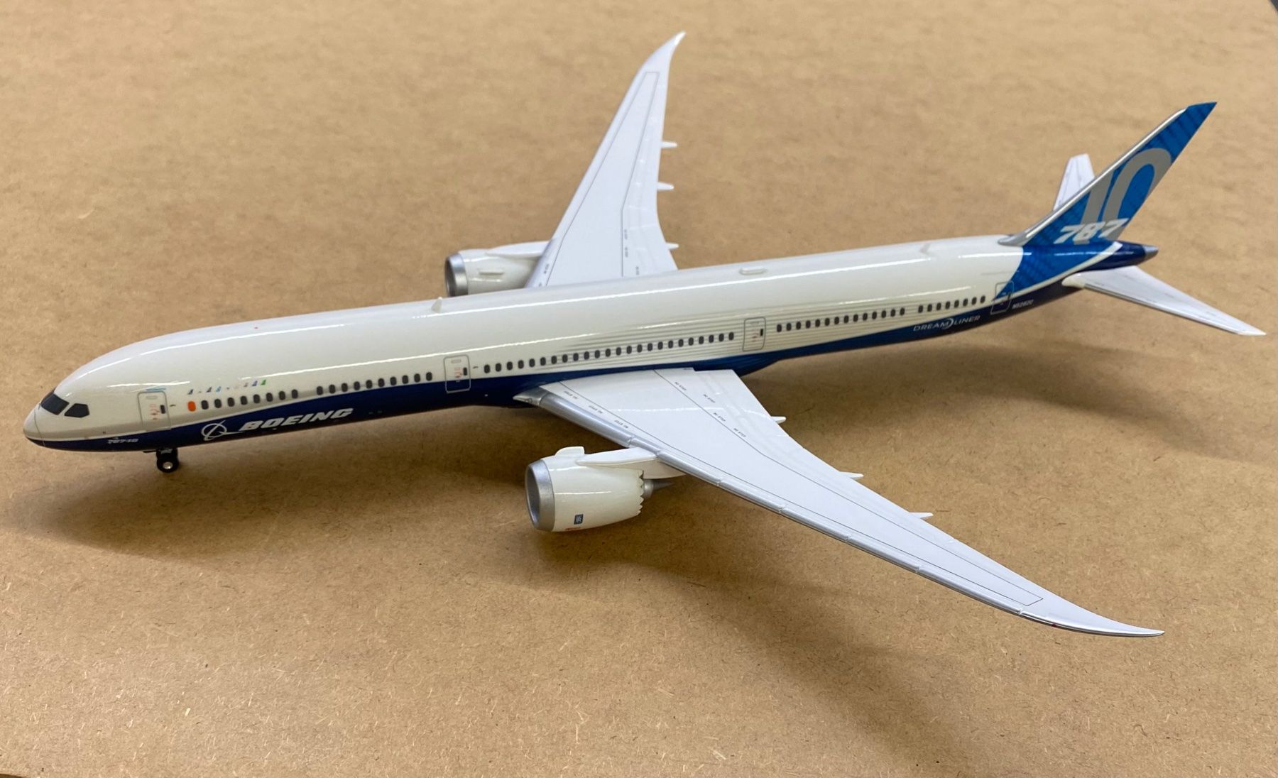 Herpa Modellbausätze & Standmodelle: Herpa Wings 559614 "Boeing 787-10 "Dreamliner" – Neu und originalverpackt aus Sursee von Toni-SpielSursee
