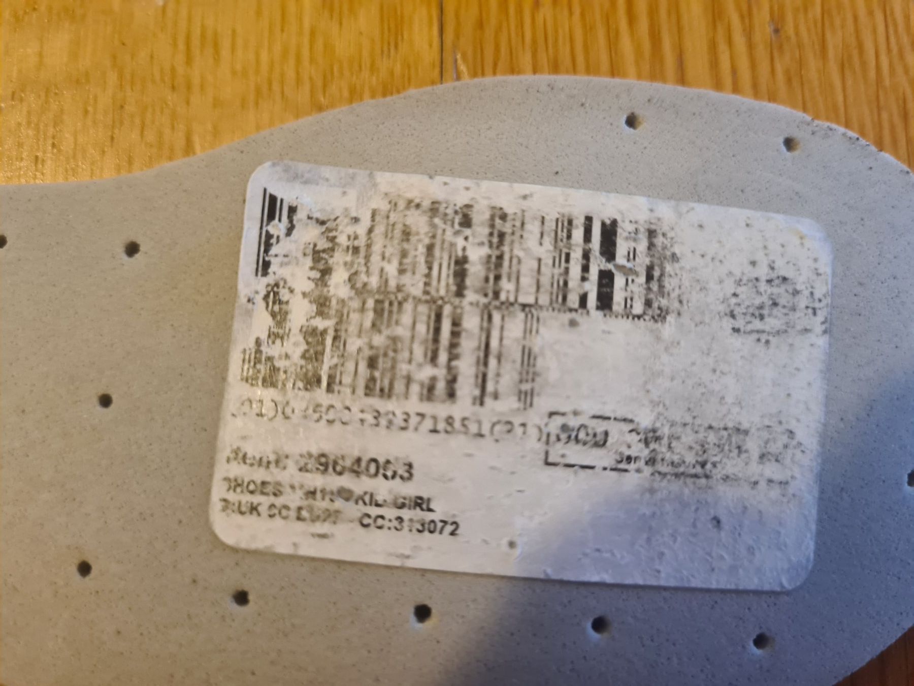 Scarpe da uomo: Wanderschuh Quechua Gr 27 – Usato da Zumikon venduto da daryona 4