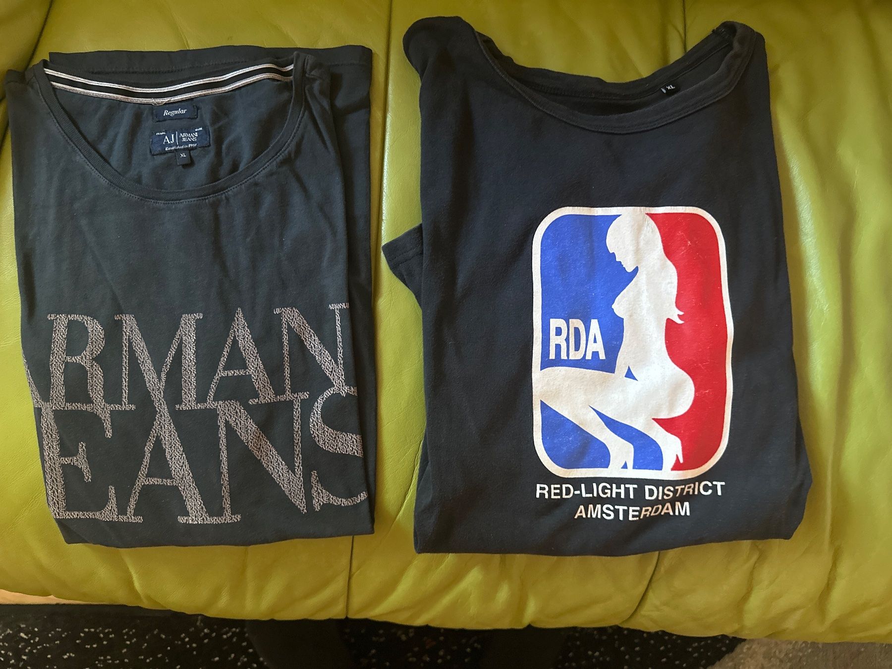 Hosen: 1 Hose + 2 T Shirts – Gebraucht aus Wynau von Jonnybgoode 2
