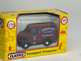 EX-  Classix Morris ? Lodon Toy Fair