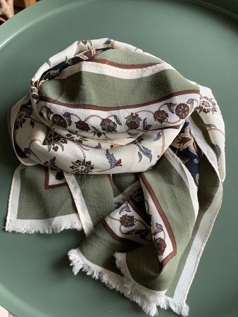 Cini Seidenschal Foulard verschiedene Töne grün olive beige