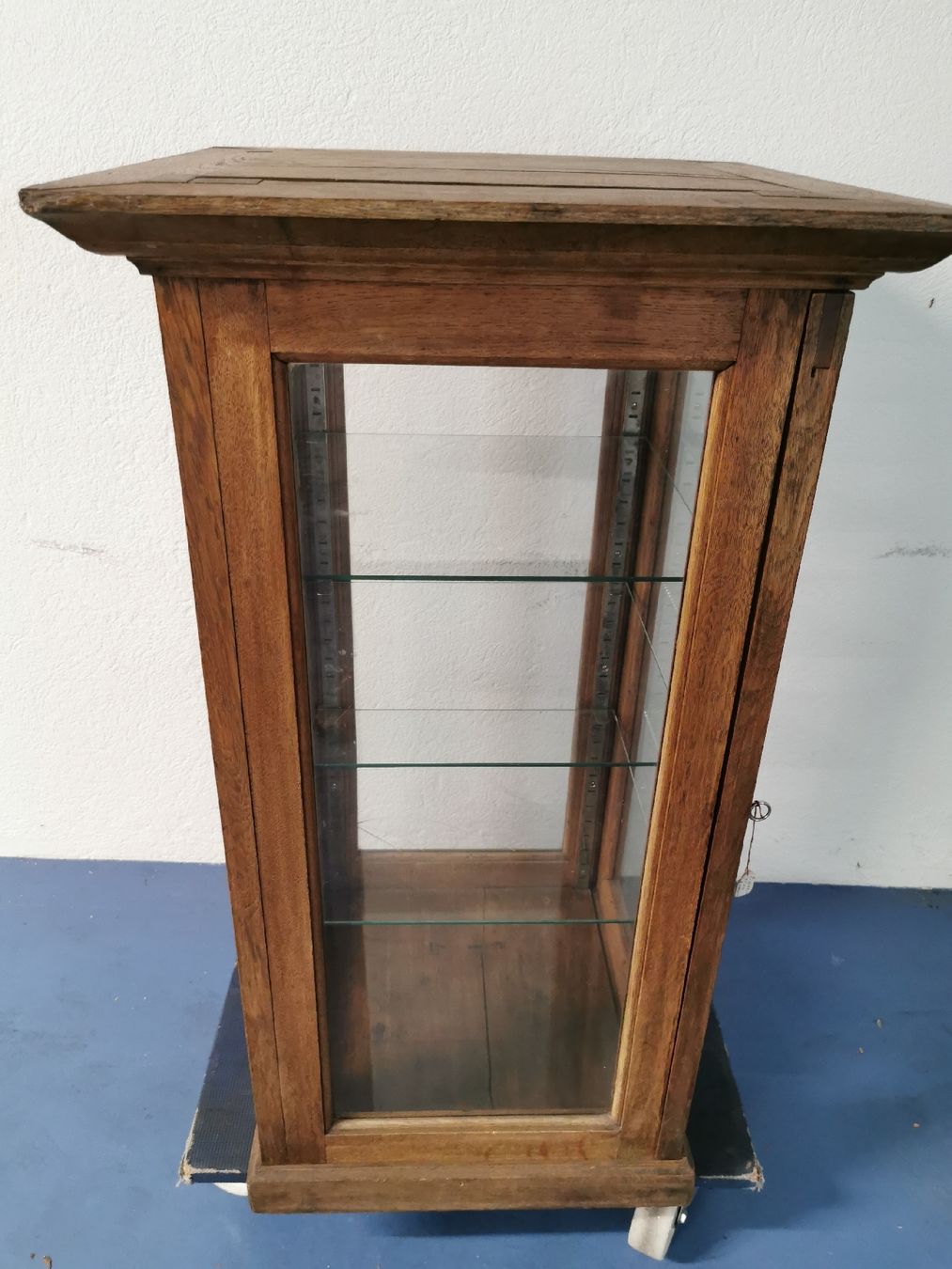 Vetrine: Antike Vitrine – Usato da Buchrain venduto da Blue_Marlin 2
