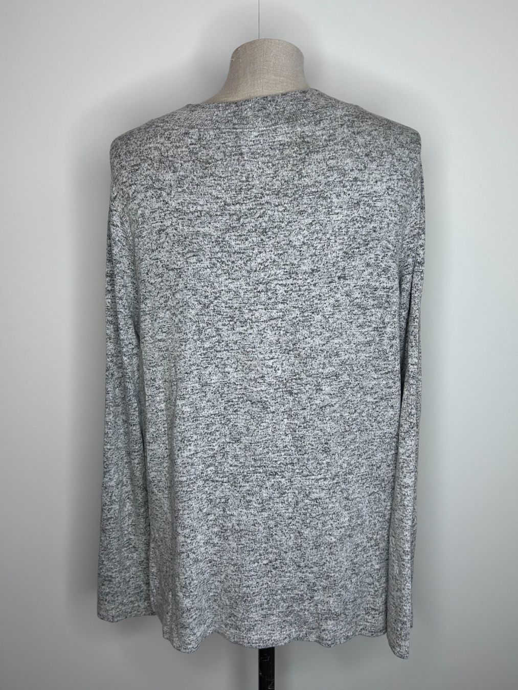 H&M Pullover & Sweatshirts: H&M Pullover – Gebraucht aus St. Gallen von look-twice 2