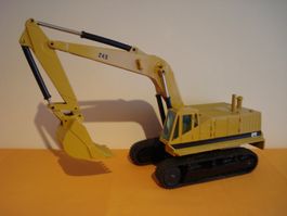 CAT 245 Raupenbagger