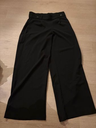 Stoff Hose von Only JDY schwarz Grösse L 32