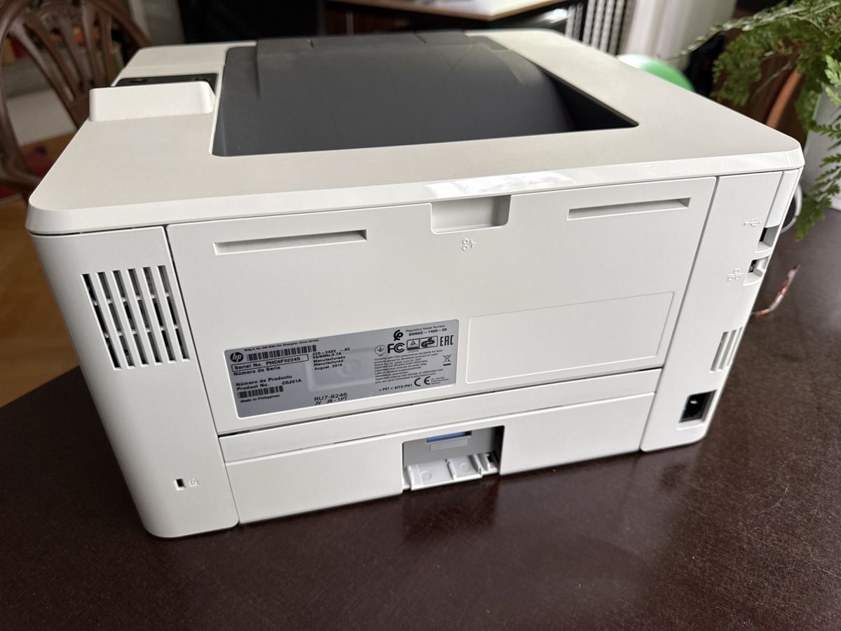 Hewlett Packard Stampanti: Laserjet Pro M402dne – Usato da Zürich venduto da Glila 4