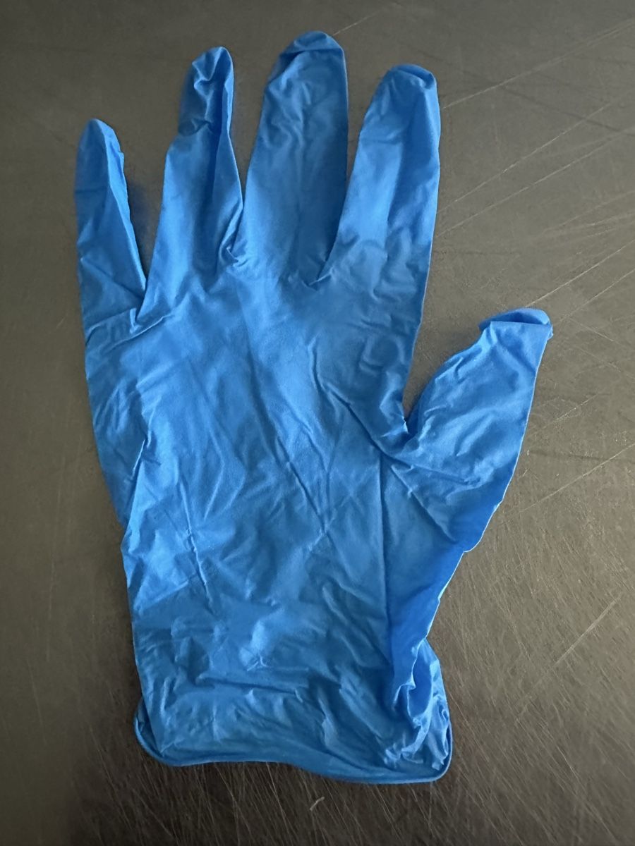Guanti & manicotti: Nitrilhandschuhe ungeöffnet 100Stk pro Pack. – Nuovo e nell'imballaggio originale da Hundwil venduto da Ewd1