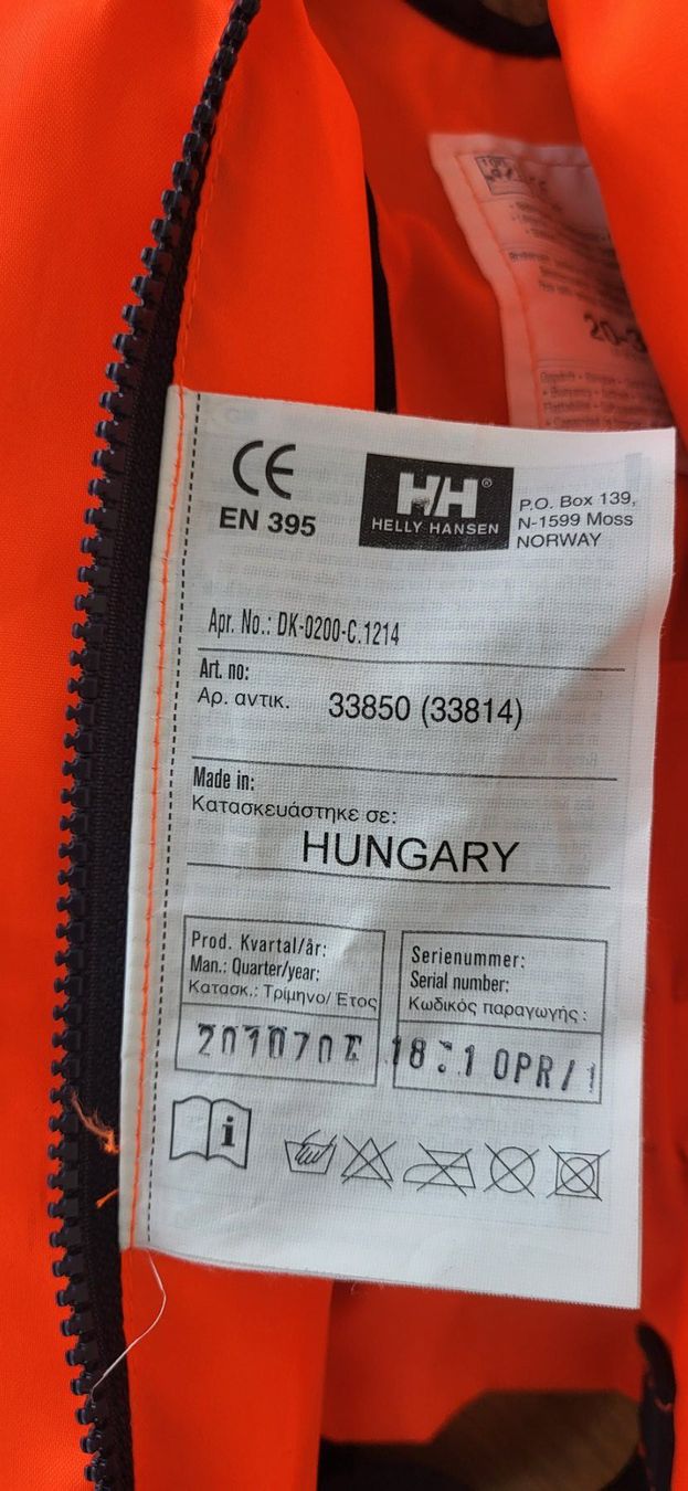Helly Hansen Gilets de sauvetage: Schwimmweste Kinder – D'occasion à Horgen par Sonya2 4