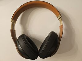 Beats Studio 3 Over Ear Kopfhörer Nachtschwarz