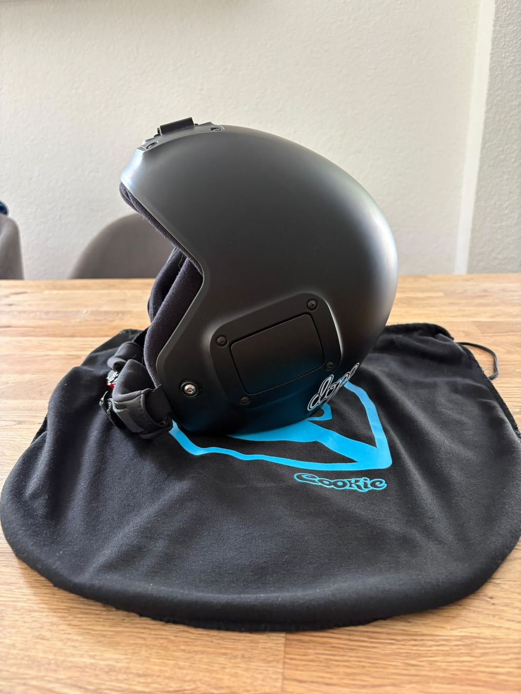 Helme: Cookie Fuel inkl. GoPro mount – Gebraucht aus Biel/Bienne von TuescherS