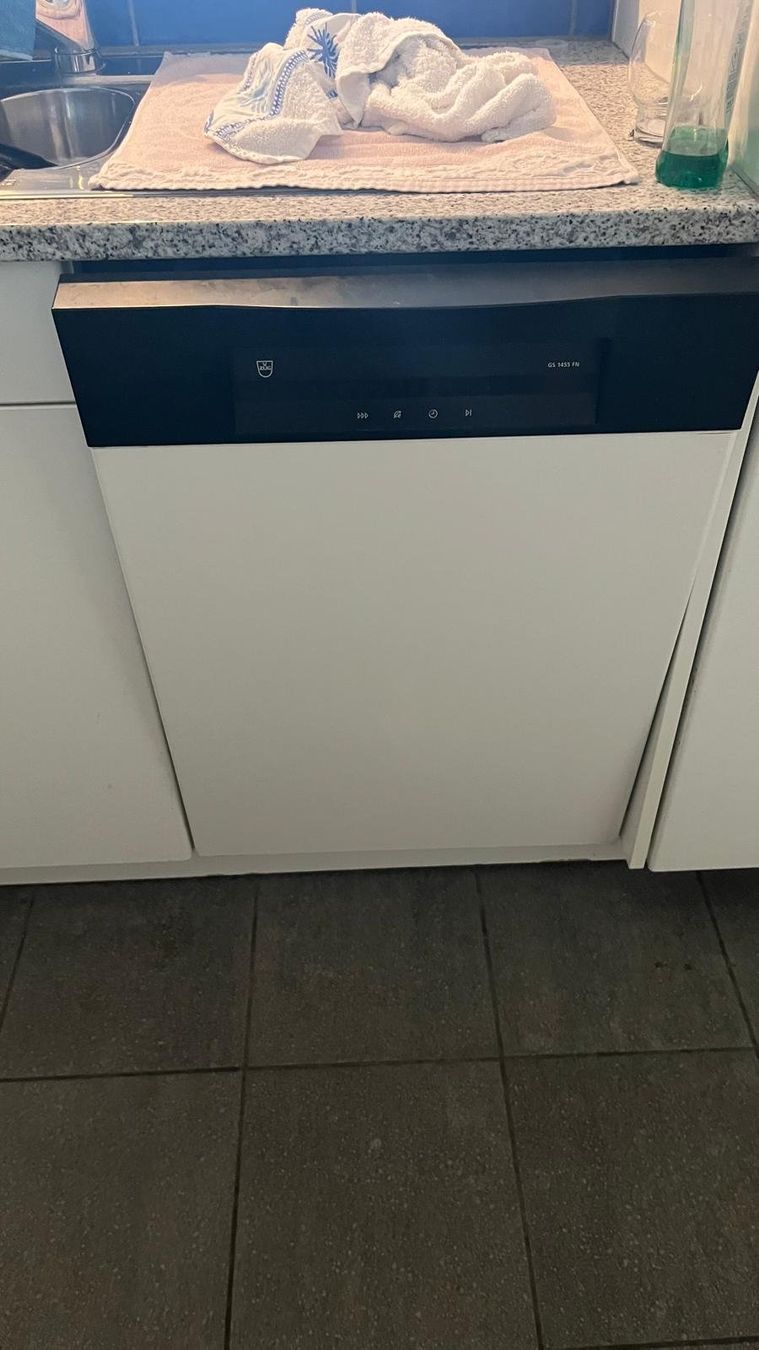 Cucine complete: Komplet Küche mit Electrolux Apparaturen – Usato da Volketswil venduto da raphael913 4