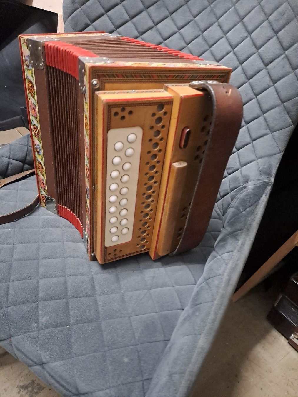 Instruments de musique: 18 basses iten orgeli – D'occasion à Villeneuve par BibiVintage 4