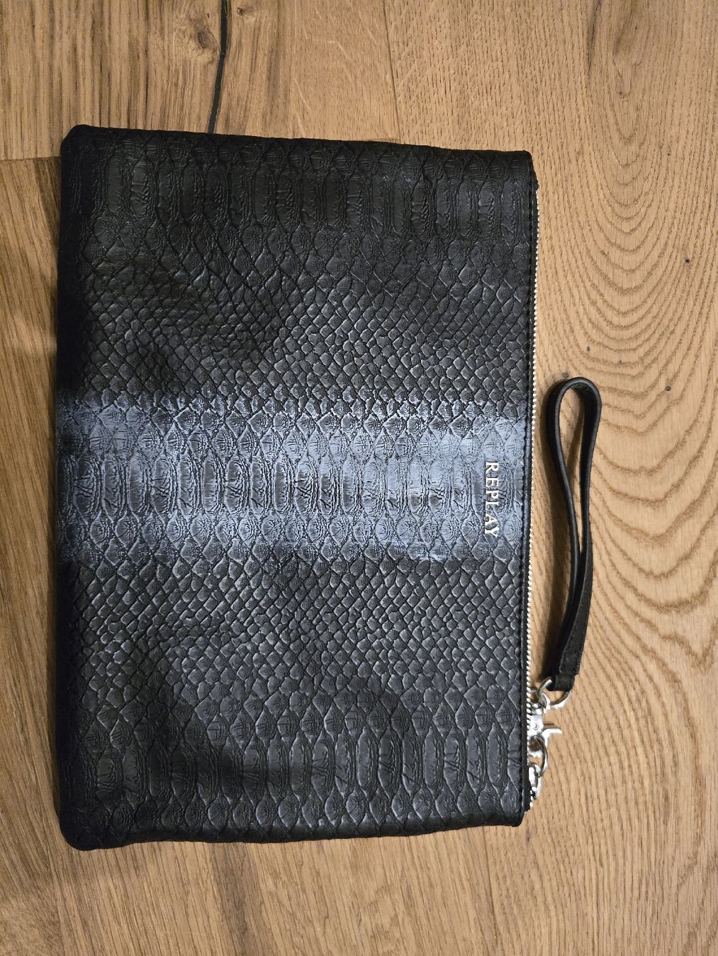 Replay Borse da donna: Replay Clutch in Schlangenleder-Optik – Nuovo (secondo la descrizione) da Reinach BL venduto da little_sunshine