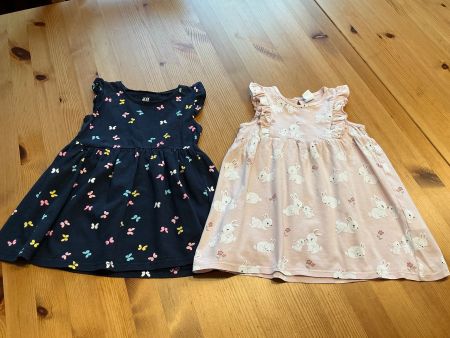 2  supersüsse Sommerröckli,  Gr. 86/92,  neuwertig