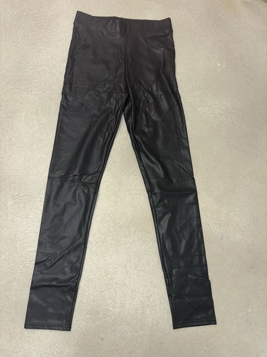 Leggings: Lederimitat leggings – Nuovo (secondo la descrizione) da Itingen venduto da jessi811