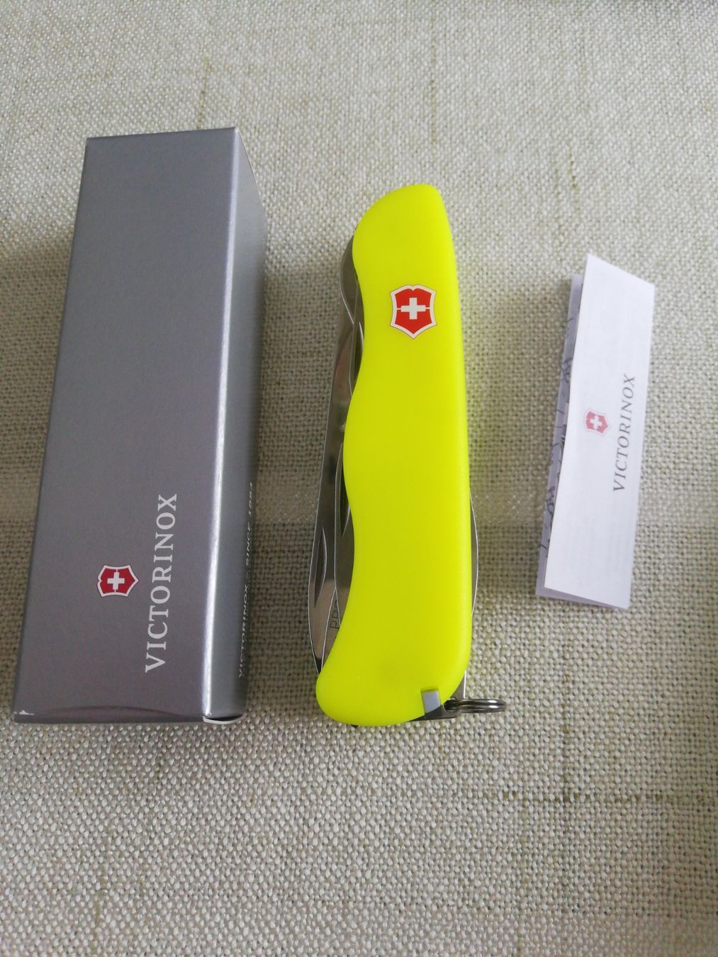 Victorinox Coltelli tascabile: Victorinox Fireman Stay Glow – Nuovo e nell'imballaggio originale da Balgach venduto da VicAlox 2