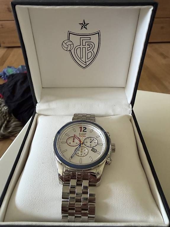 Montres: FC Basel Uhr – Neuf avec emballage d'origine à Riehen par Selina.Angelina
