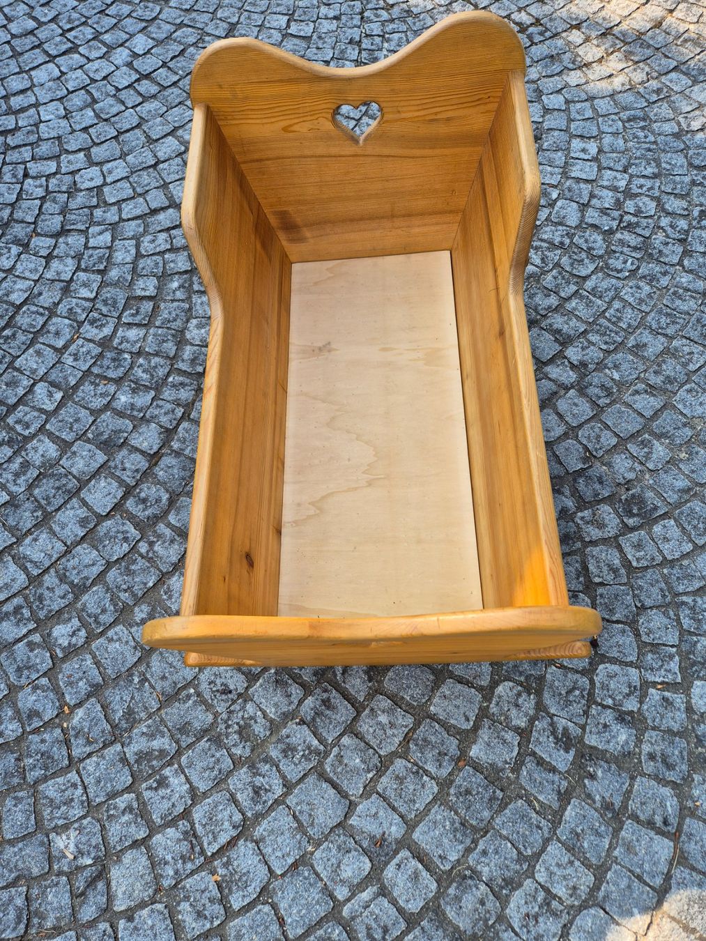Culle: Babywiege Massivholz – Usato da Muri b.Bern venduto da Tscheggu 1